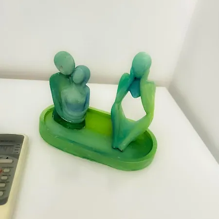 Проживание в семье Double *